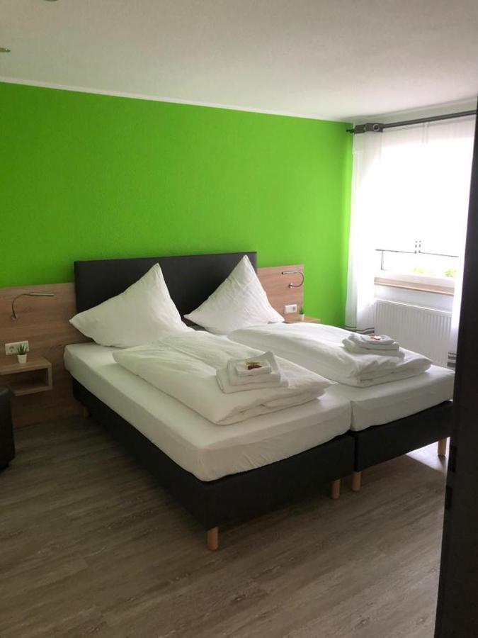 Hotel Unter Den Linden Kierspe Buitenkant foto